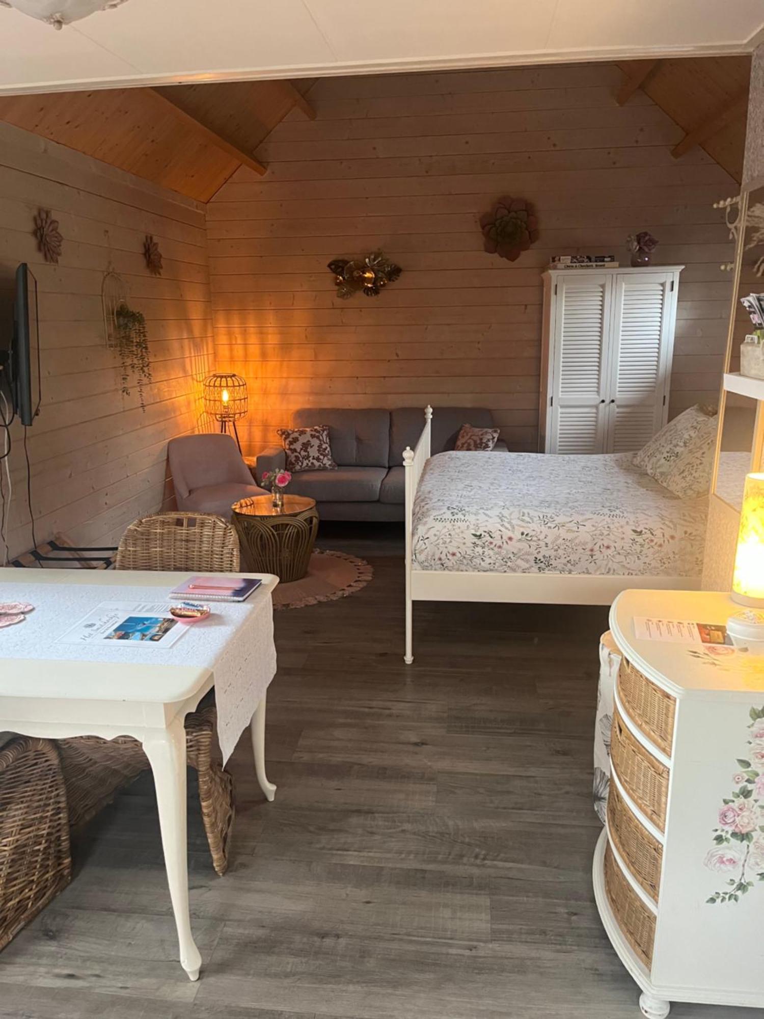 B&B Het Smitshoekje Барендрехт Экстерьер фото